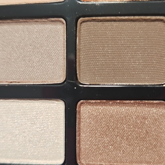 MAYBELLINE THE NUDES EYESHADOW PALETTE-BROWNS - Picture 8 of 8